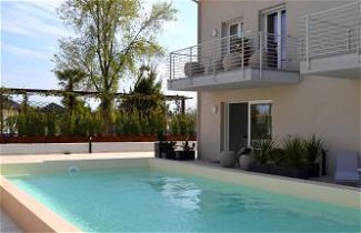 Foto 1 - Appartamento a Peschiera del Garda con piscina privata