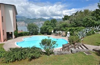 Photo 1 - Apartment in Malcesine with swimming pool